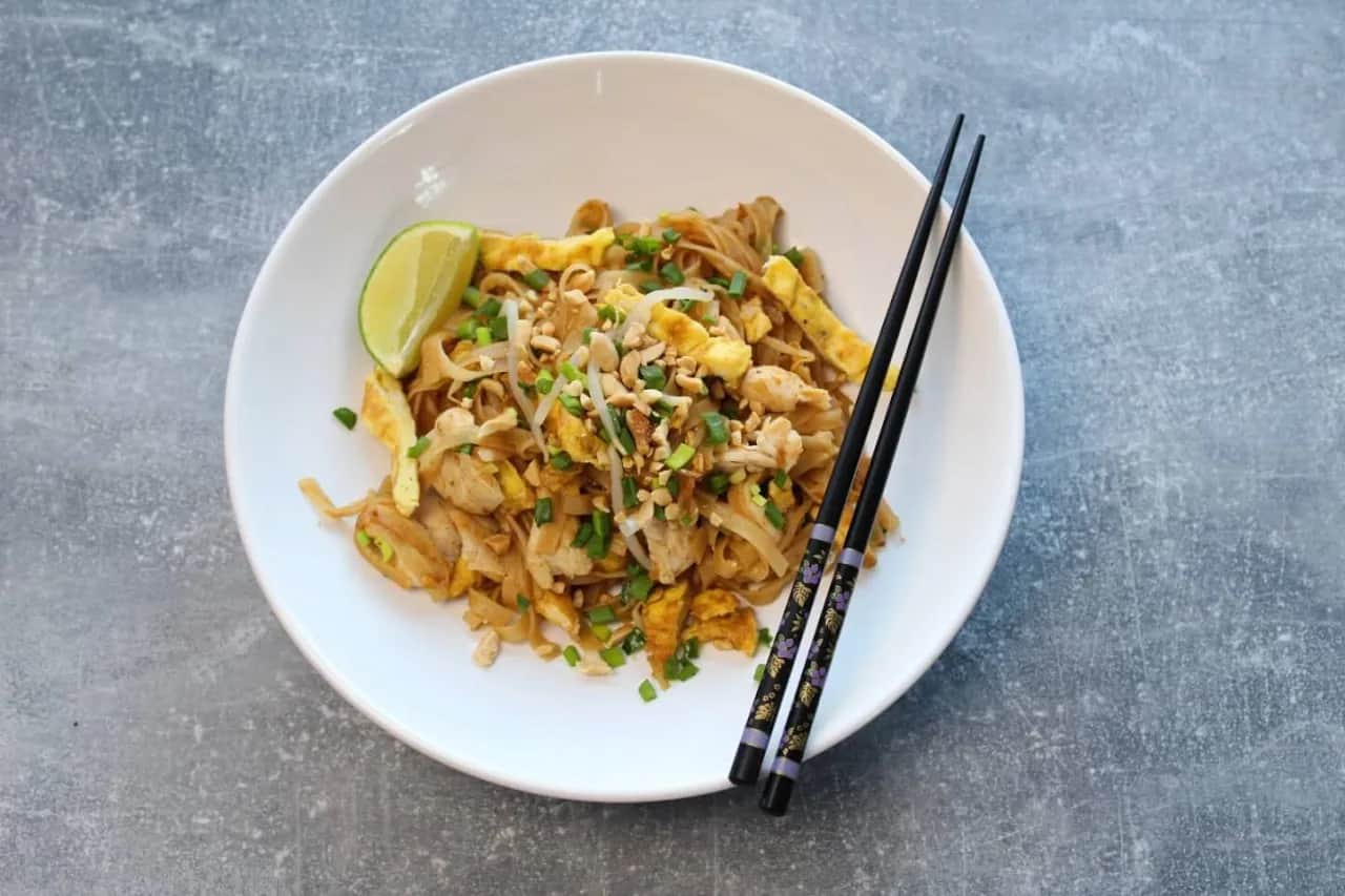 Sos Pad Thai w domu? Zrób go sam z łatwo dostępnych zamienników!