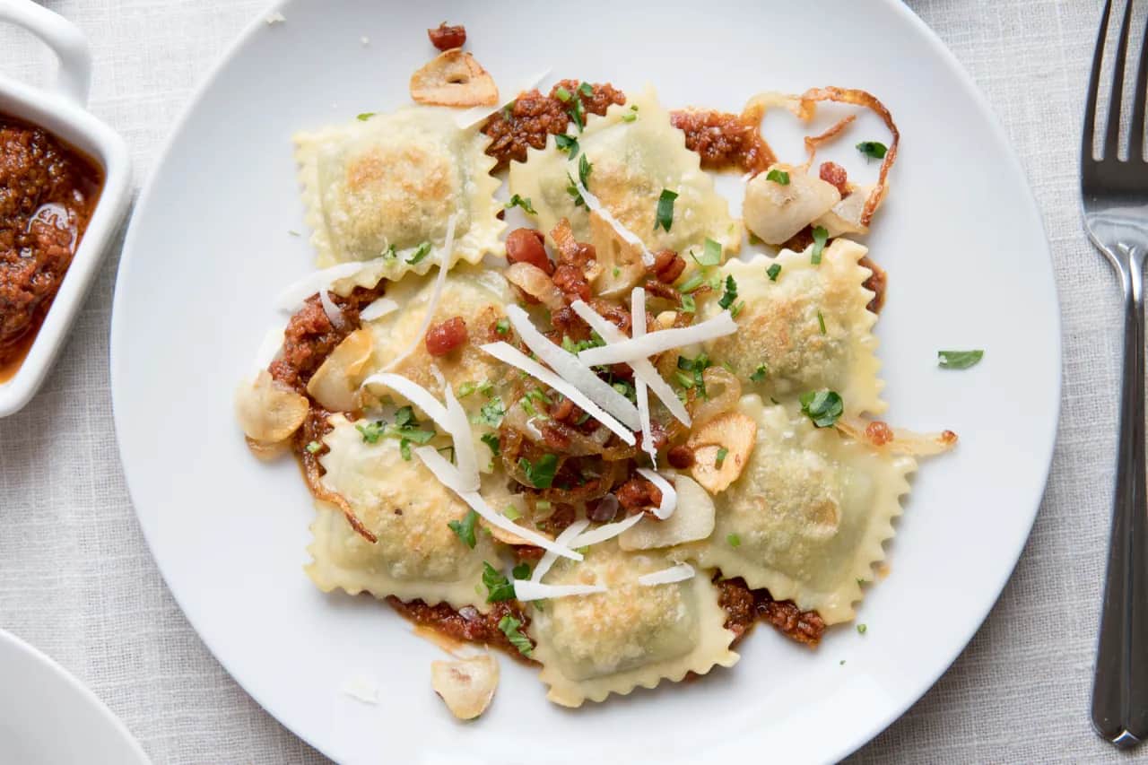 Ravioli czy tortellini? Od dziś rozpoznasz je bezbłędnie!