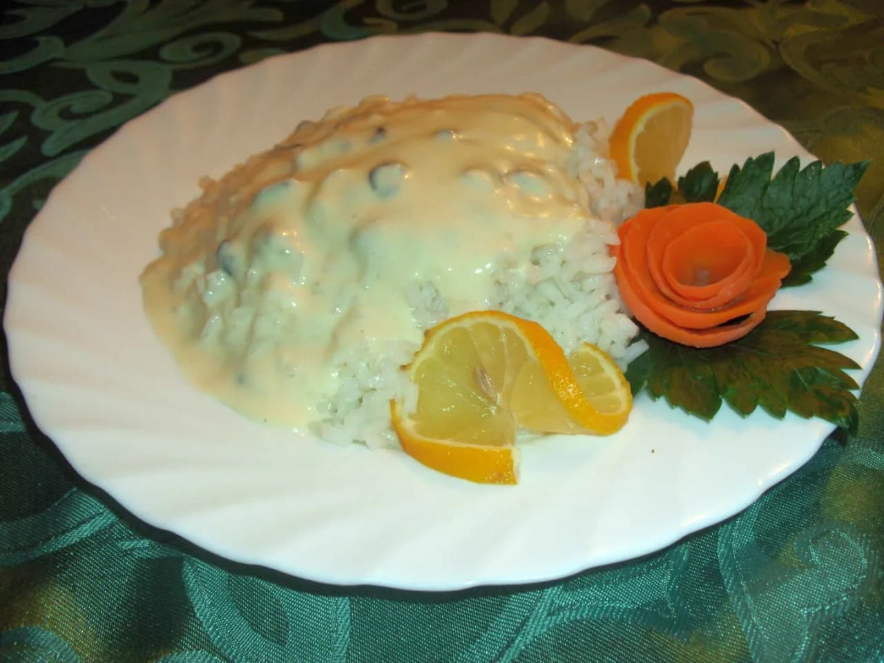 Jak zrobić biały sos w prosty sposób - idealny do wielu dań