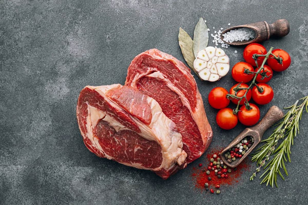 Antrykot czy rostbef? Wybierz idealny stek do domu porównanie