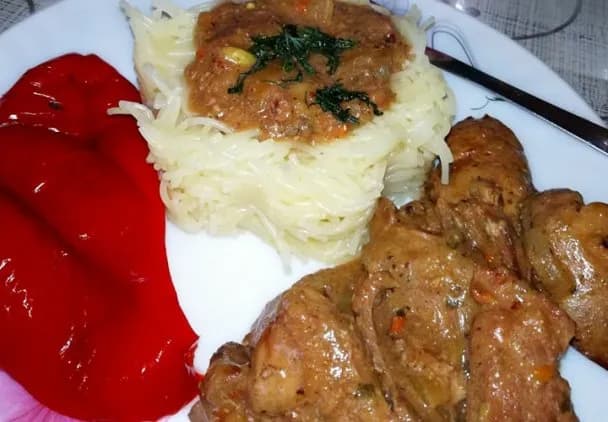 Z czym podawać wątróbkę drobiową, aby zachwycić gości?