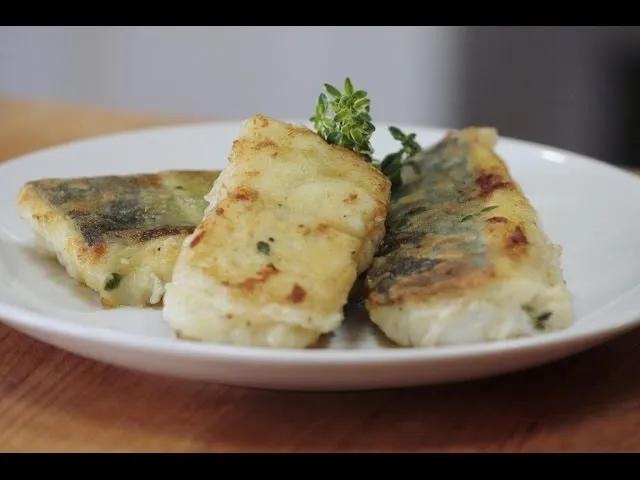 Jak usmażyć dorsza bez skóry – proste triki na idealne danie